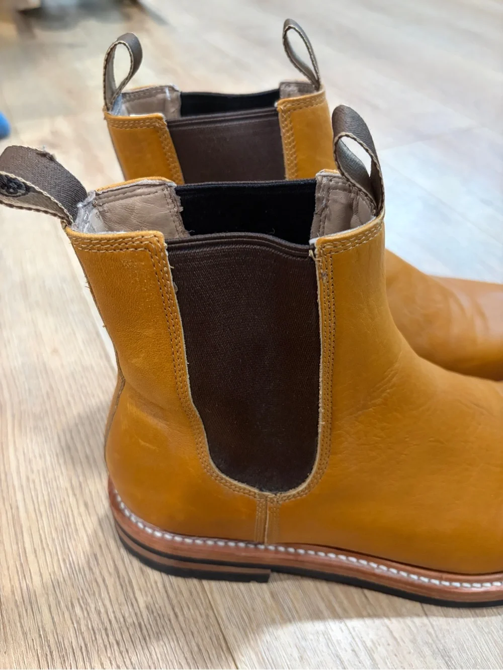 Taylor Stitch The Ranch Boot Whiskey Leather Chelsea Boots Vibram Men’s 10.5